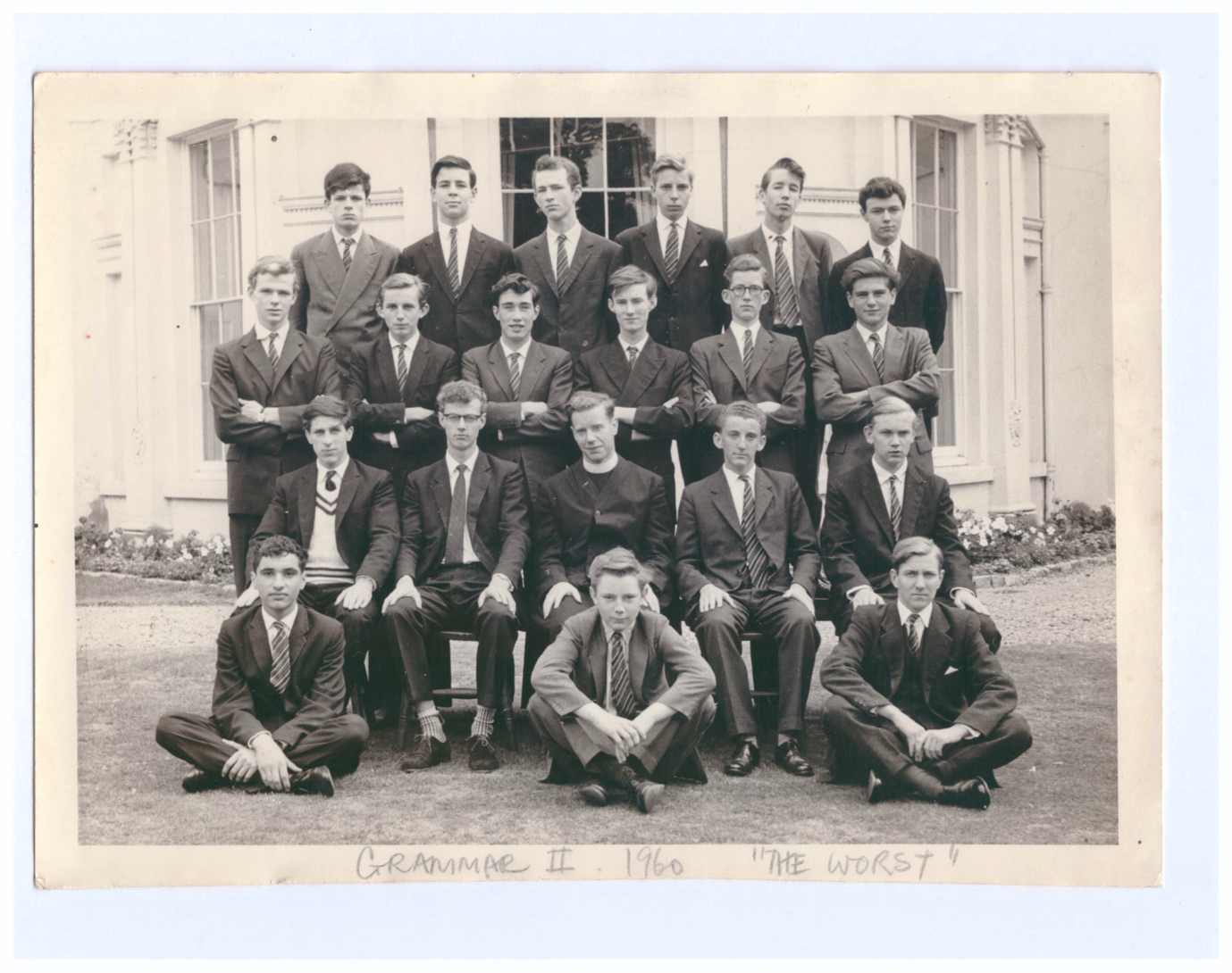 page1image47776992